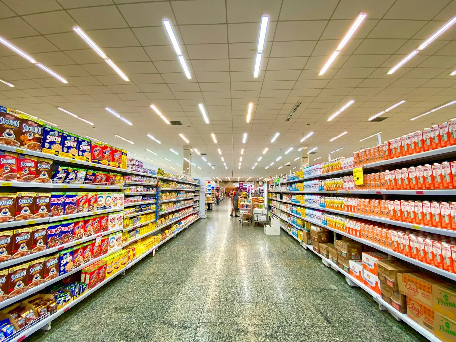 Organized grocery store shelves